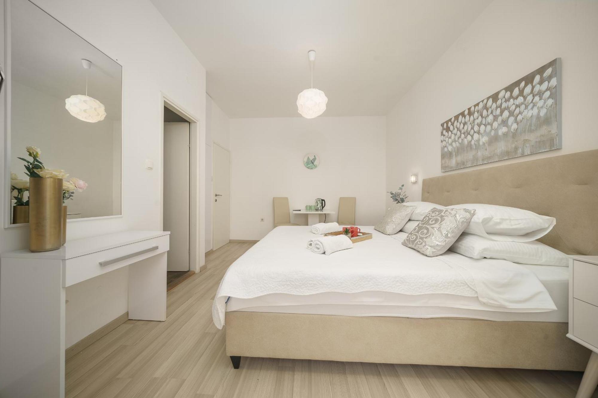 Rooms Orion Vodice Luaran gambar