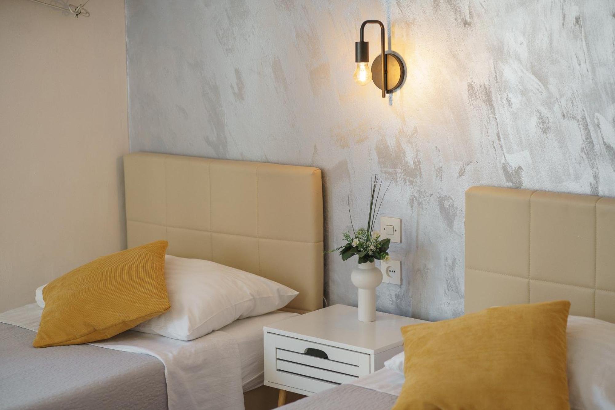 Rooms Orion Vodice Luaran gambar