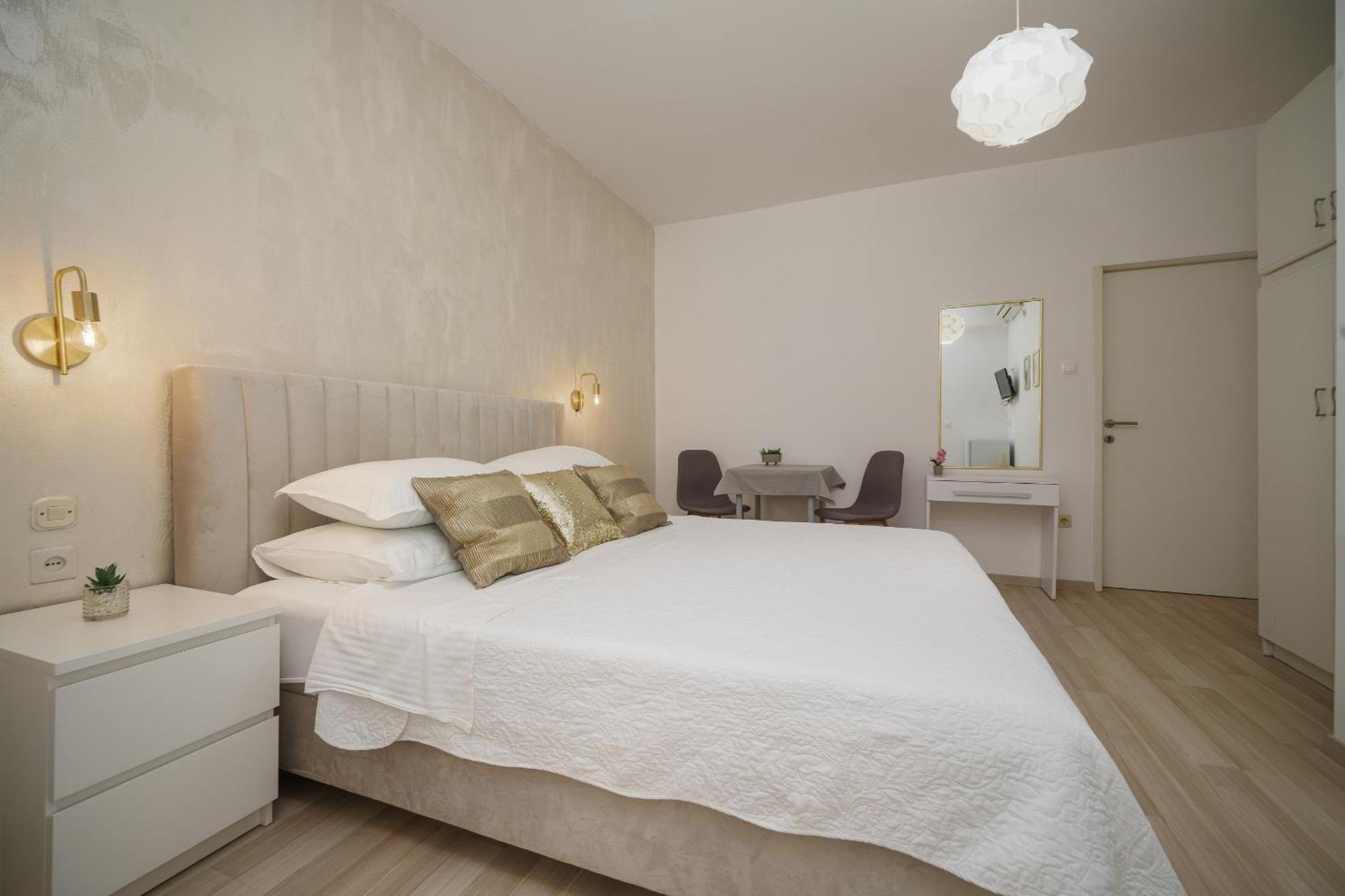 Rooms Orion Vodice Luaran gambar