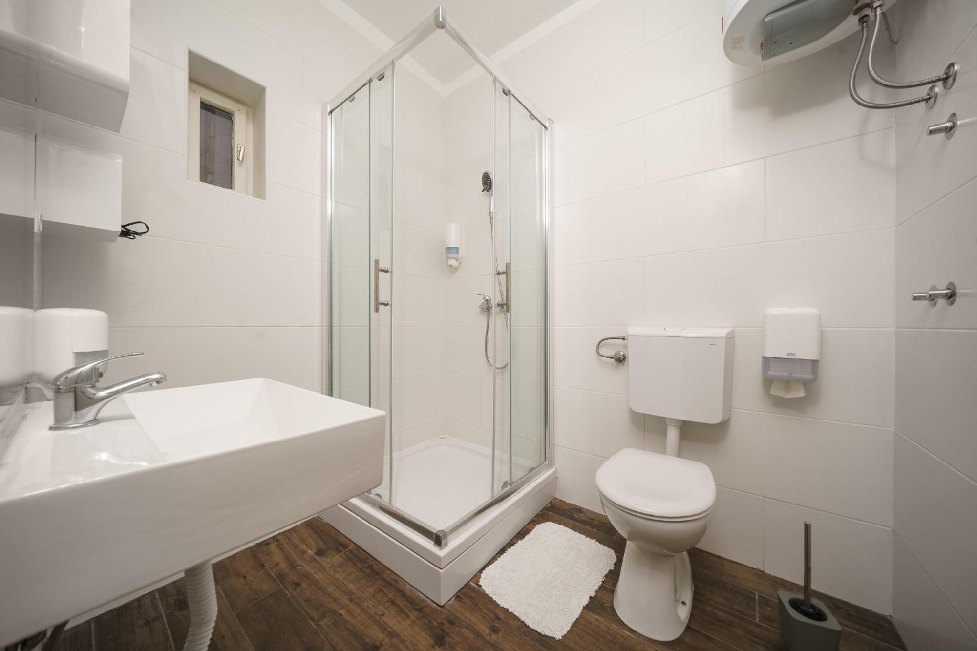 Rooms Orion Vodice Luaran gambar