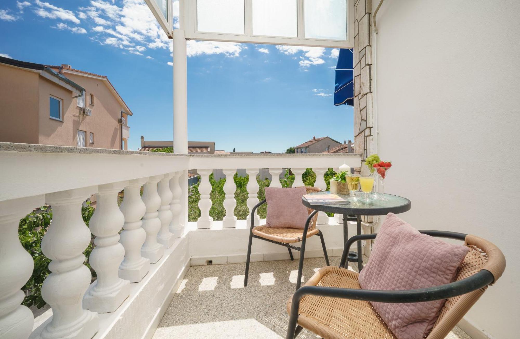 Rooms Orion Vodice Luaran gambar