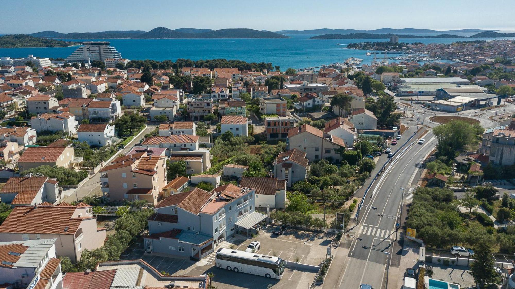 Rooms Orion Vodice Luaran gambar